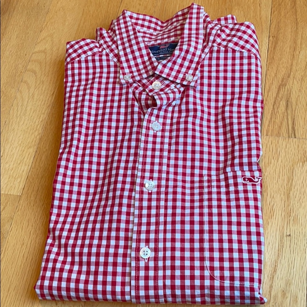 Vineyard vines long sleeve button down shirt